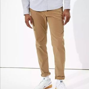 American Eagle Flex Slim Chino in Brown